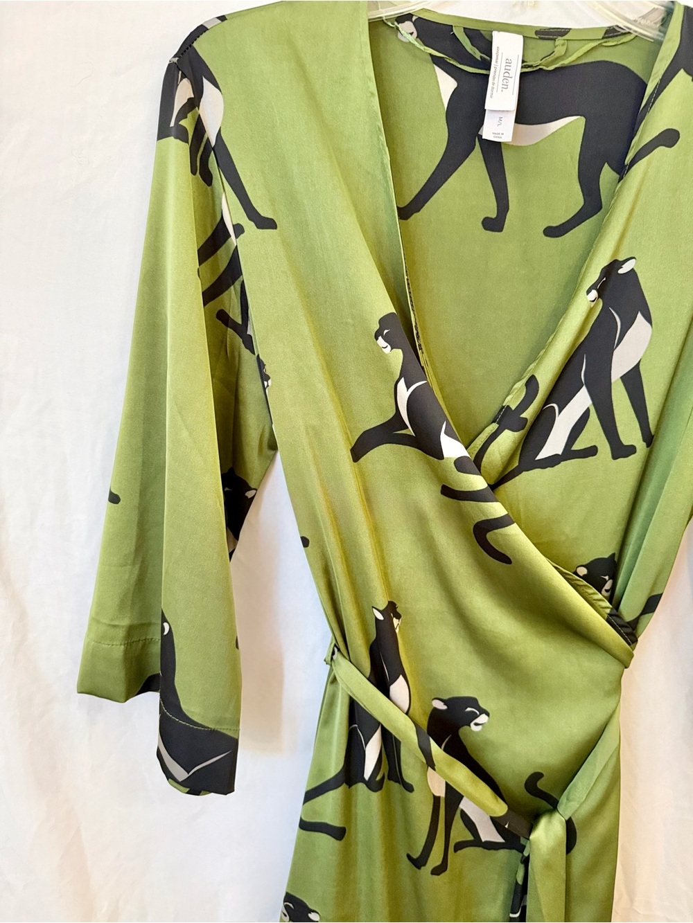 Satin Wrap Maxi Dress Robe Green Panther Jaguar Cat - Picture 8 of 8